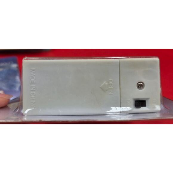 6 Cobblestone Corners Coordinating Accessories Fencing Wreaths Lighted Posts - Picture 5 of 6